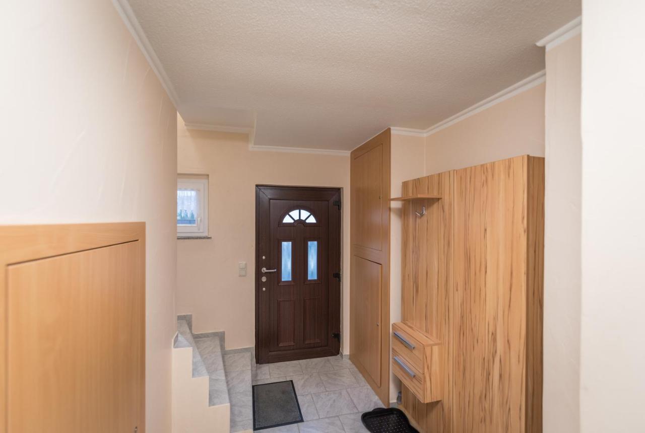 Ferienwohnung Lodig Gross Sarchen Bagian luar foto